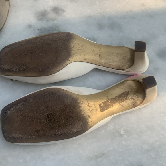 Louis Vuitton Vintage Kitten Heel Satin Jeweled Mules -Adorable. Flaw - Picture 4 of 13